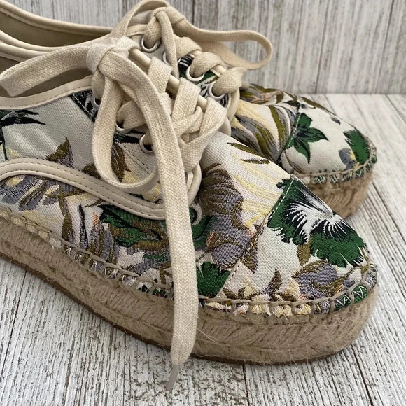 Anthropologie J/Slides Embroidered Tropical Print Platform Sneakers Size 7.5 - Picture 7 of 10